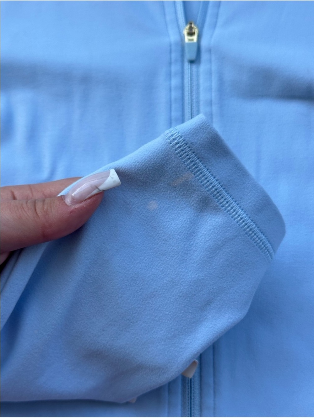 Aritzia Light Blue Women's Zip Jacket and Leggings Set - Picture 8 of 9